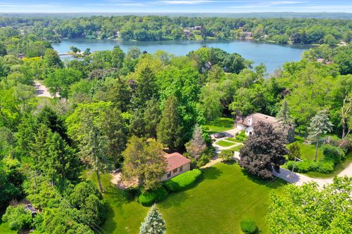 203 Terrace Dr, Tower Lakes, IL, 60010-1247 | Card Image