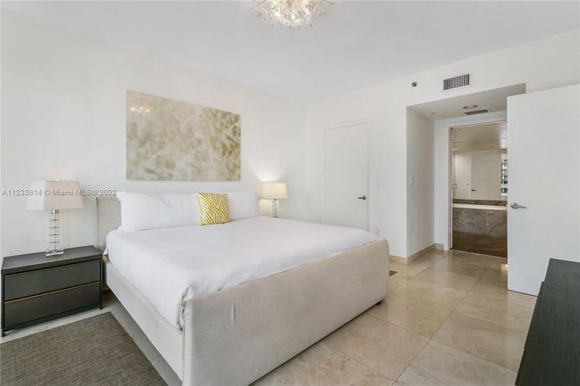 APT-3404 - 485 Brickell Ave, Condo with 2 bedrooms, 2 bathrooms and null parking in Miami FL | Image 25