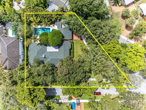 1017 Se 13th Ter, Fort Lauderdale, FL, 33316-1354 | Card Image