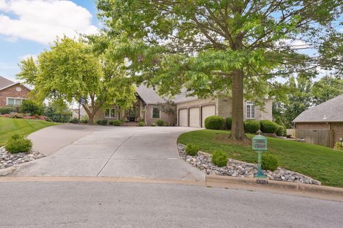 4362 E Lori Lei Court, Springfield, MO, 65809 | Card Image