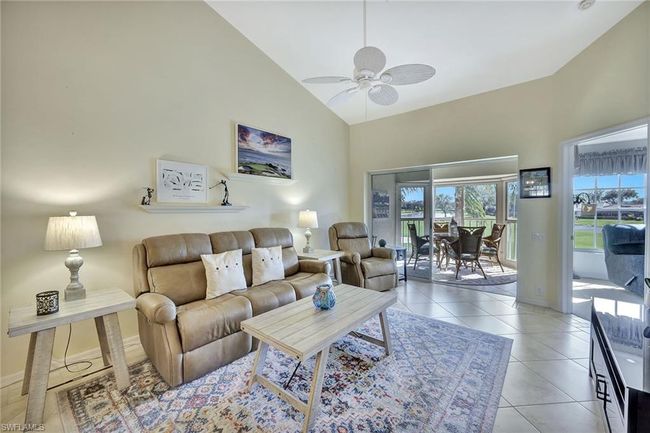 APT-1610 - 13641 Worthington Way, Condo with 2 bedrooms, 2 bathrooms and 1 parking in BONITA SPRINGS FL | Image 4