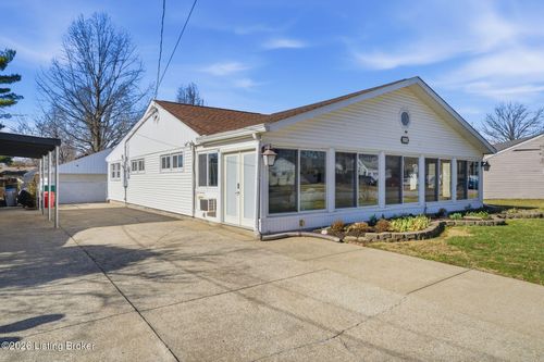 4820 Redstart Rd, Louisville, KY, 40213-2158 | Card Image