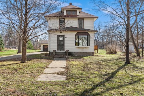 730 1st St N, Waterville, MN, 56096-1042 | Card Image