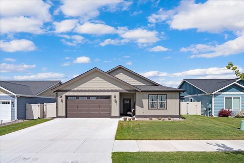 3051 Elderberry Ave, Kalispell, MT, 59901-3734 | Card Image