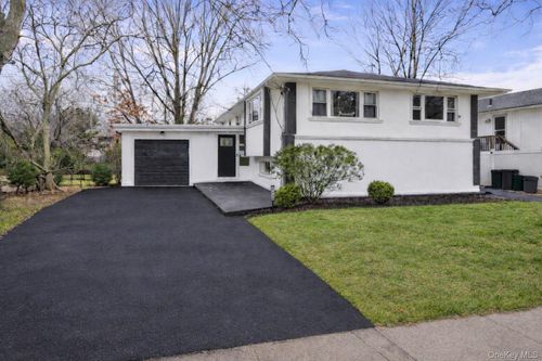 1016 Westwood Rd, Woodmere, NY, 11598-1125 | Card Image