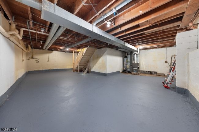 101 Hidden Gln, Townhouse with 3 bedrooms, 2 bathrooms and null parking in Montague NJ | Image 29