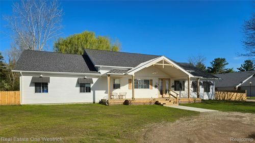 9236 River Rd, Clay, MI, 48001-4006 | Card Image