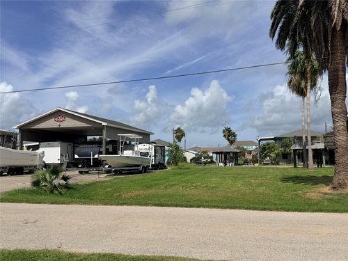 1123 Buddy Kirk Drive, Crystal Beach, TX, 77650 | Card Image