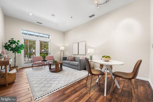 103-309 Holland Ln, ALEXANDRIA, VA, 22314-6105 | Card Image
