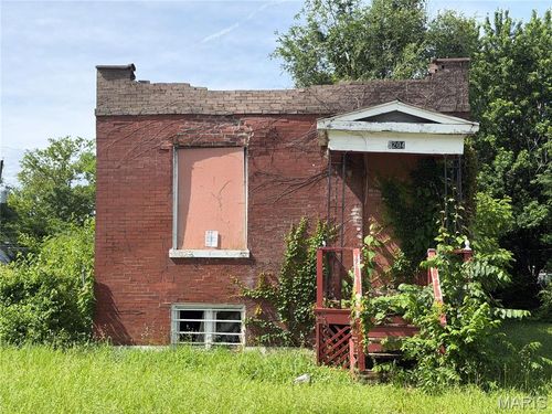 5204 Saint Louis Avenue, St Louis, MO, 63115 | Card Image