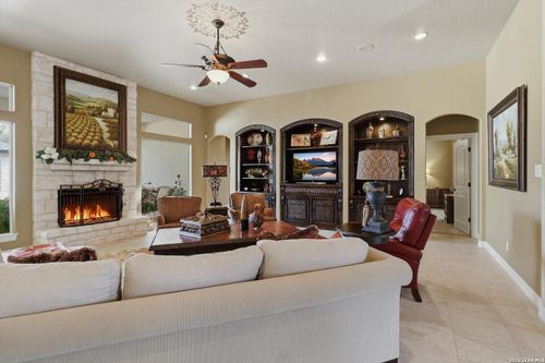 8123 Wild Wind Park, Garden Ridge, TX, 78266-2195 | Card Image