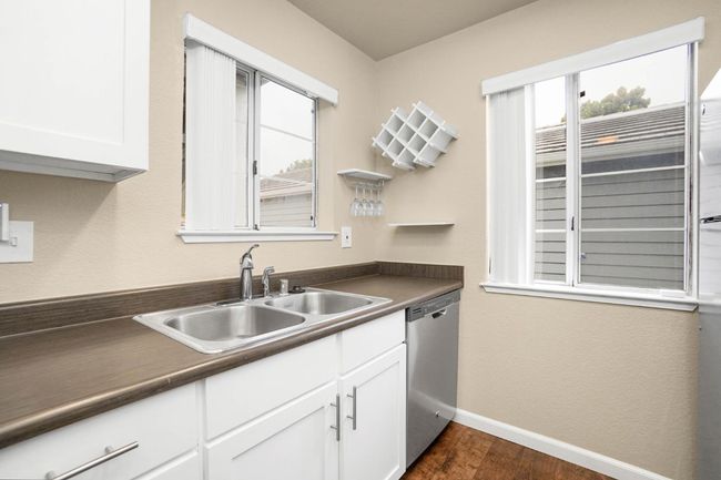 709 Waterford, Condo with 2 bedrooms, 1 bathrooms and null parking in Pinole CA | Image 11