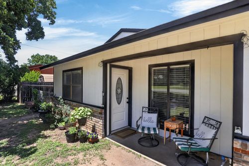 1820 Ridgeview, Kingsland, TX, 78639-3723 | Card Image