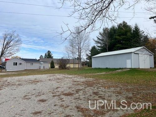 N106 Us 41 Highway, Stephenson, MI, 49887 | Card Image