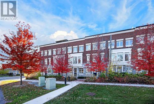 58 Harwood Avenue N, Ajax (Central), ON, L1T0P4 | Card Image