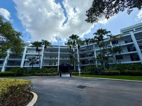 413-16141 W Blatt Boulevard, Weston, FL, 33326 | Card Image