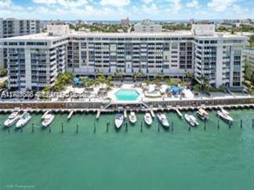 523-800 West Ave, Miami Beach, FL, 33139-5581 | Card Image