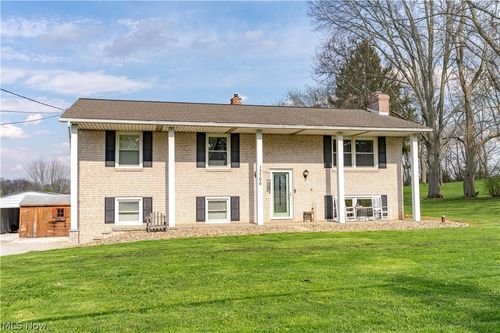 13700 Market Ave N, Hartville, OH, 44632-9055 | Card Image