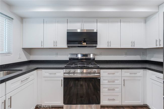 UNIT-11 - 2254 Gaviota Ave, Condo with 2 bedrooms, 3 bathrooms and 2 parking in Signal Hill CA | Image 25
