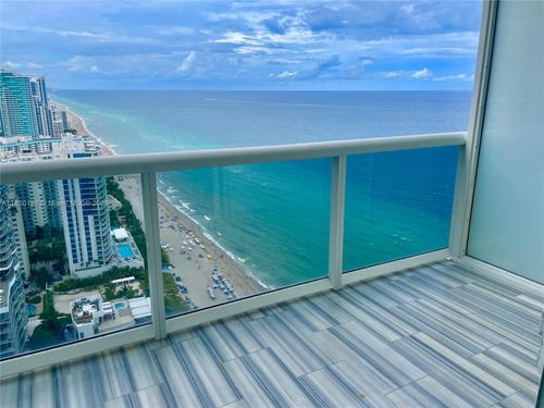 apt-3812-1830 S Ocean Dr, Hallandale Beach, FL, 33009-7714 | Card Image