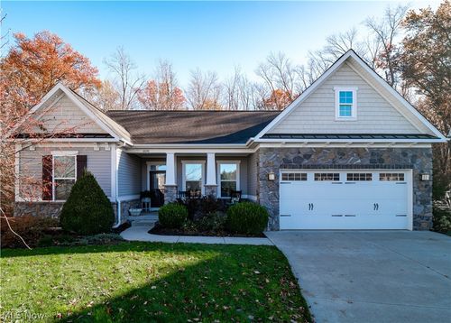 8898 Harvest Ridge Way, North Ridgeville, OH, 44039-7323 | Card Image