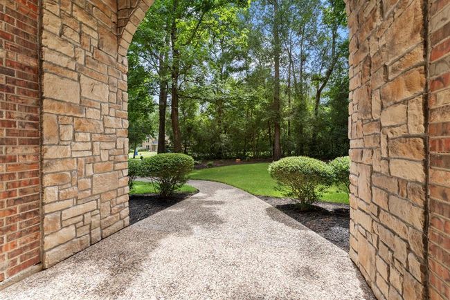 24311 Standing Oak Dr, House other with 4 bedrooms, 4 bathrooms and 3 parking in Spring TX | Image 6