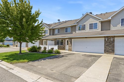 17471 Gettysburg Way, Lakeville, MN, 55044-4006 | Card Image