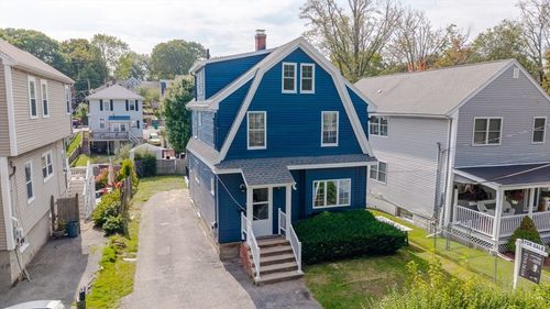 7 Haines St, Medford, MA, 02155-1015 | Card Image