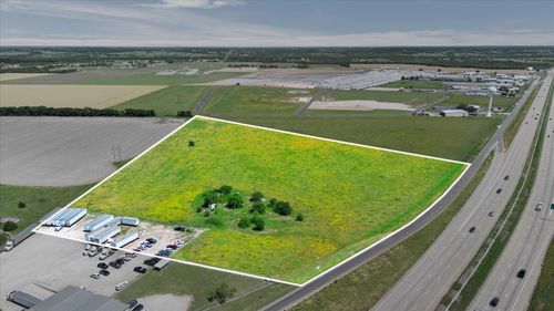 8620 N Interstate 45, Palmer, TX, 75152 | Card Image