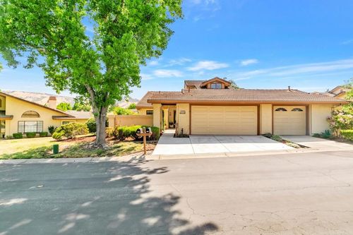 3230 Lake Albano Cir, San Jose, CA, 95135-1466 | Card Image