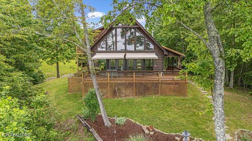 1085 Thunder Ridge Dr, South Pittsburg, TN, 37380-1582 | Card Image