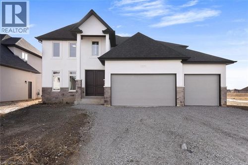 221 Cowan Crt, Amherstburg, ON, N9V0G9 | Card Image