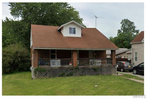 945 E Leonard Street, Staunton, IL, 62088 | Card Image