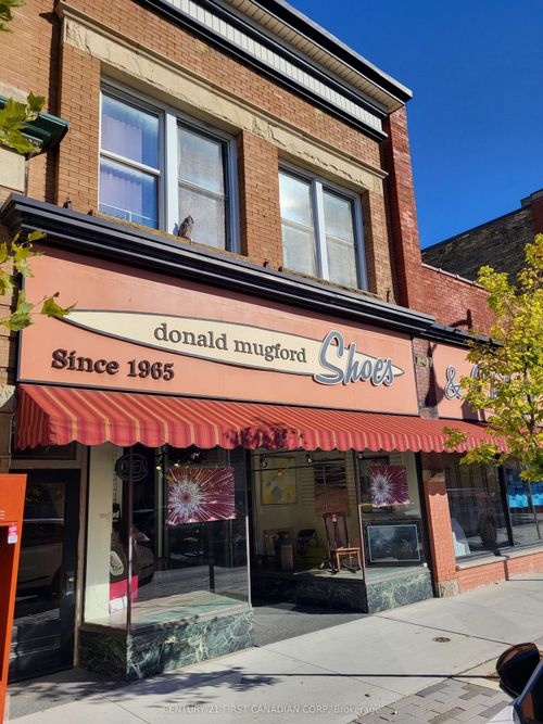 429 Talbot St, Saint Thomas, ON, N5P1C1 | Card Image