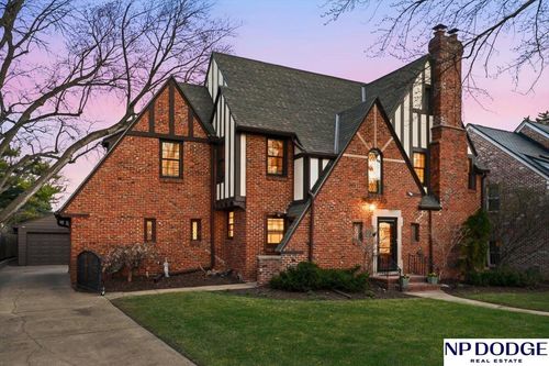 673 N 57th St, Omaha, NE, 68132-2031 | Card Image