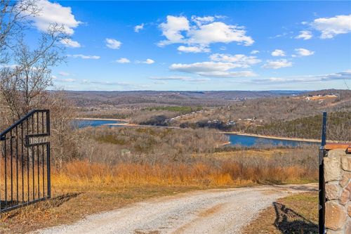 000 Patriot Way, Omaha, AR, 72662 | Card Image