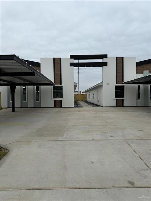 1-701 N Alexandrite Ave, Edinburg, TX, 78541-1266 | Card Image