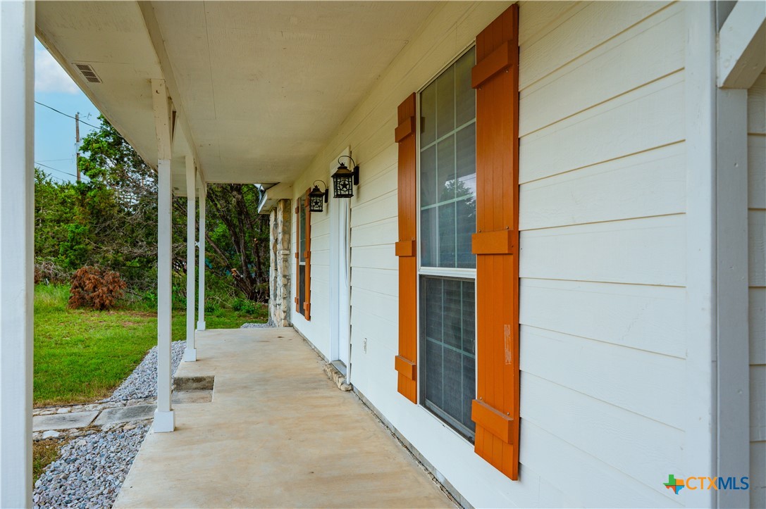 Residential in Canyon Lake 2