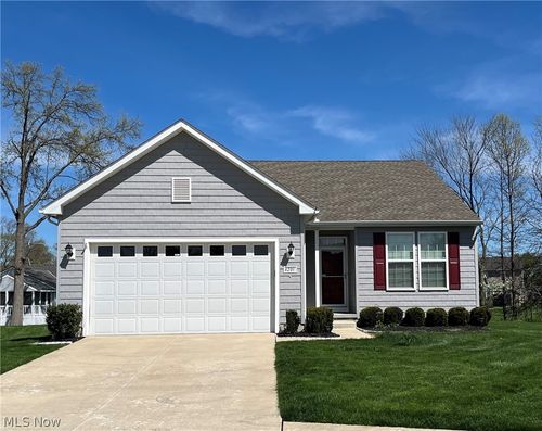 4201 Meadow Lark Dr, Lorain, OH, 44053-1488 | Card Image