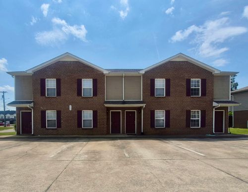 808 Oak Arbor Ct, Clarksville, TN, 37040-7569 | Card Image