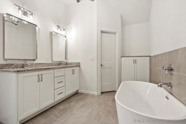 6512 N 27 Th St, House other with 3 bedrooms, 2 bathrooms and null parking in Broken Arrow OK | Image 18
