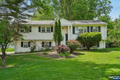 22 Marlton Drive, Wayne, NJ, 07470 | Card Image