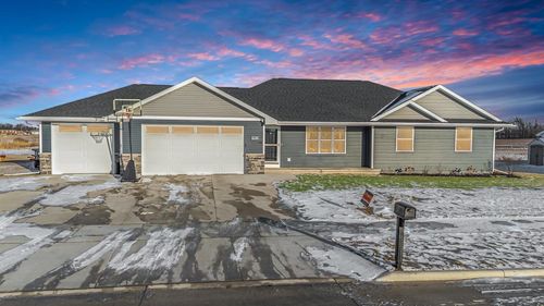 3220 Weiler Road, KAUKAUNA, WI, 54130 | Card Image