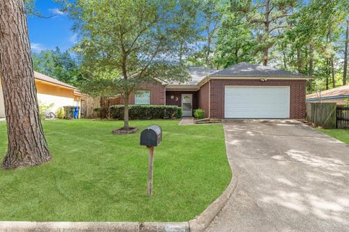 3003 Brook Dr, Huntsville, TX, 77340-6846 | Card Image