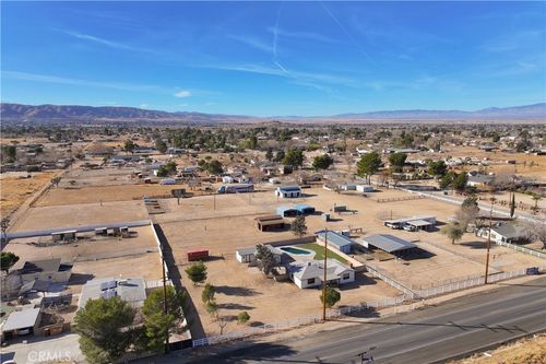 41331 20th St W, Palmdale, CA, 93551-1303 | Card Image