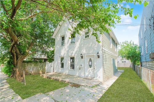 33 South St, Staten Island, NY, 10310-2031 | Card Image