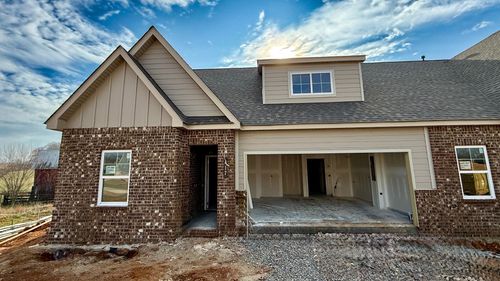 417 Yuma Ln, White House, TN, 37188 | Card Image
