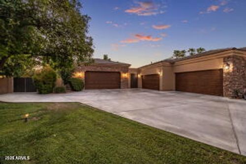 3912 E Minton Cir, Mesa, AZ, 85215-1727 | Card Image