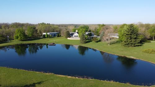 17539 E 2600 North Rd, Lexington, IL, 61753-9379 | Card Image