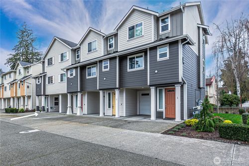 a4-334 9th Avenue Se, Puyallup, WA, 98372 | Card Image